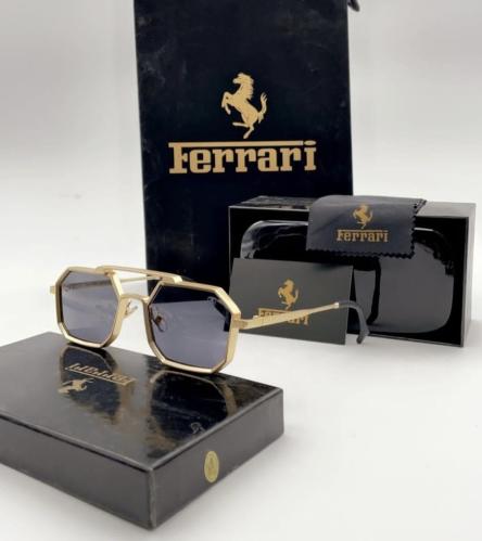 نظارة فرزاتشي ذهبي مع الملحقات طبق الأصل