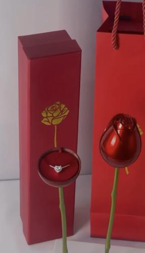 هدايا عيد الحب مكونه( سلسال بندورا قلب بلون الفضي...