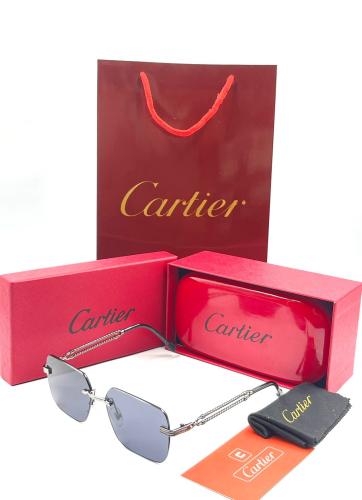 نظارة كارتيية لون اسود مع الملحقات طبق الأصل