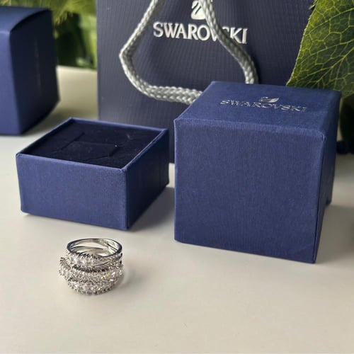 خاتم سواروفسكي فضي شامل الملحقات