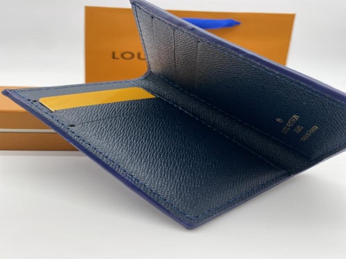 محفظه لويس فيتون LV مع ملحقاته