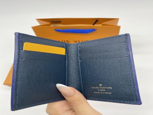 محفظه لويس فيتون LV مع ملحقاته