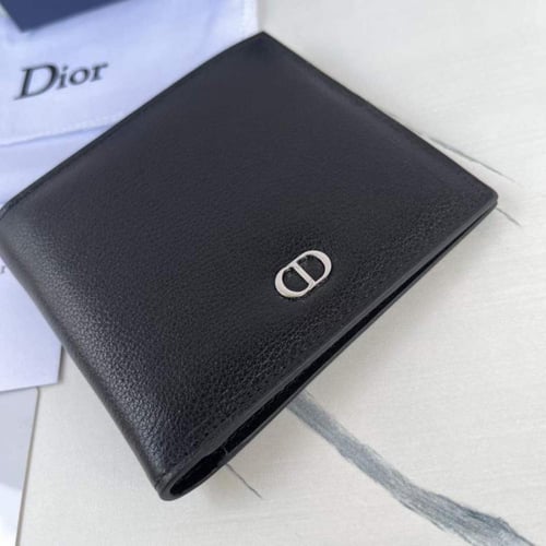 محفظة ديور أسود مع بكج الماركة