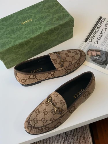 فلات قوتشي طبق الاصل