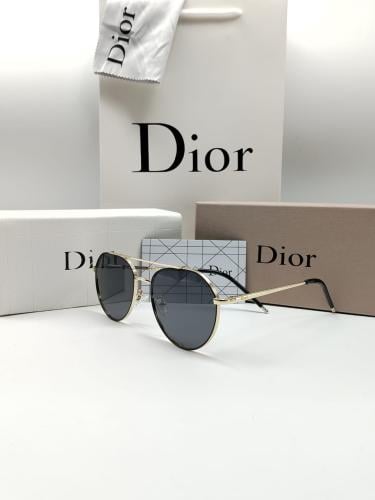 نظارة ديور مع الملحقات طبق الاصل