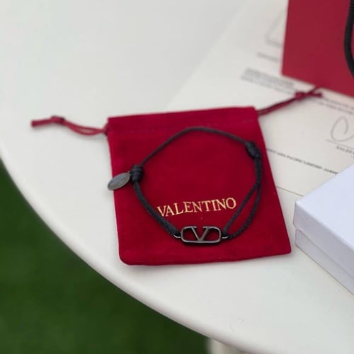 سوارة كبلز فالنتينو أسود