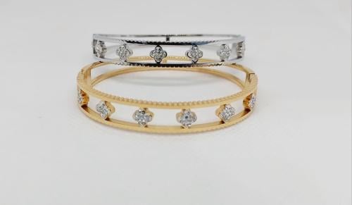 سوارة فان كليف