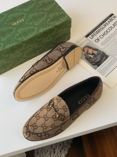 فلات قوتشي طبق الاصل