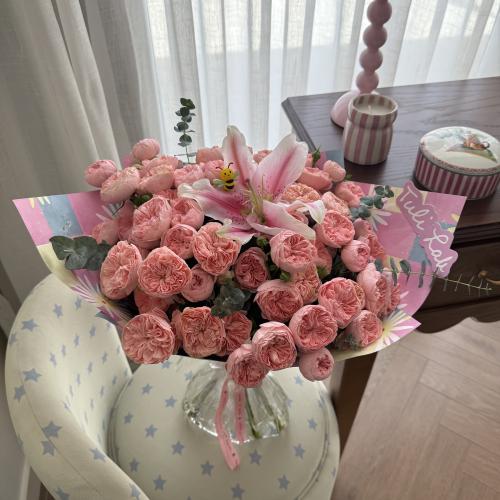 Pinky bouquet