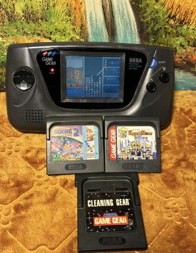 SEGA GAME GEAR