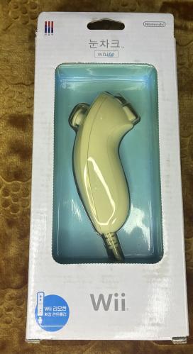Nintendo Nunchuk Controller