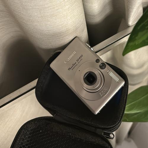 Canon SD450 ELPH