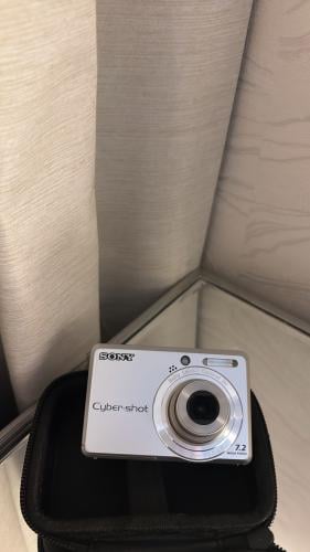 Sony Cybershot in silver