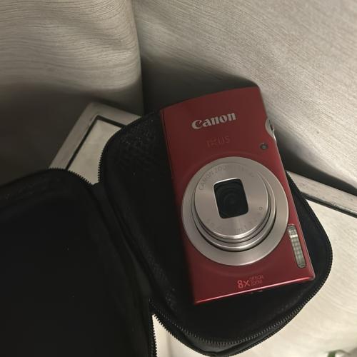 Canon IXUS 185 in RED