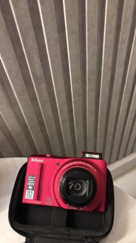 Nikon coolpix S9100