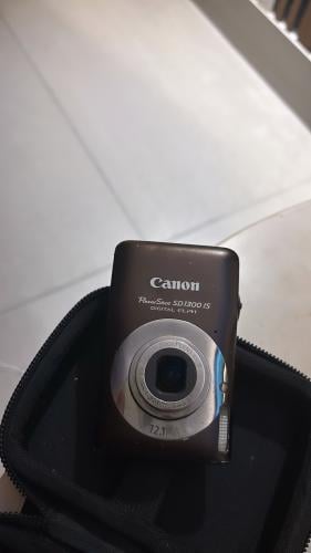 Canon powershot sd1300 is
