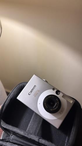 Canon ixus 70