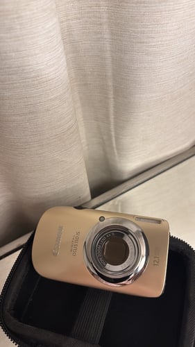 Canon ixus 110