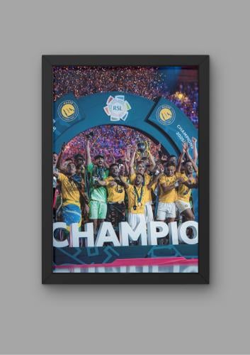 تتويج النصر بالدوري