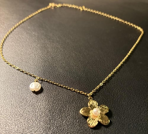 سلسال ذهبي وردة و لولوة (0017)