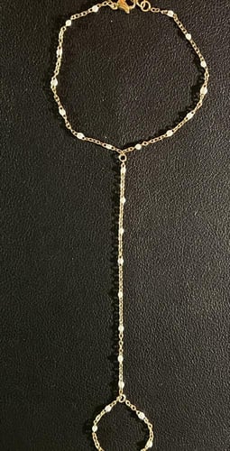 اسورة كفوف ذهبي و نقط بيضاء(00124)