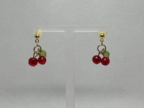 حلق ذهبي كرز (007)