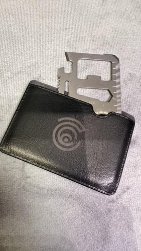 اداة متعدده الاستخدام