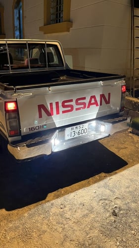 لمبات لوحه خلفيه 21 واط