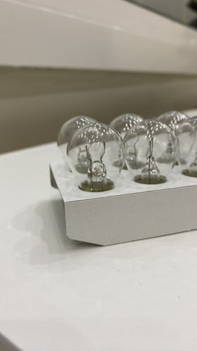 لمبات لوحه خلفيه 21 واط