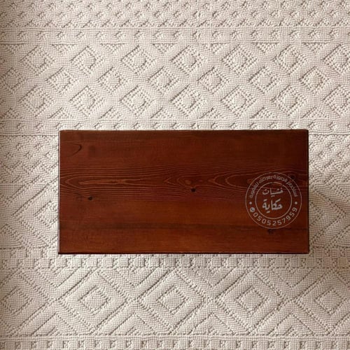 بنش خشبي كبير