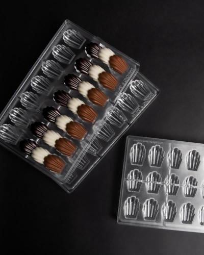 قالب شوكلاته شكل مادلين كيك