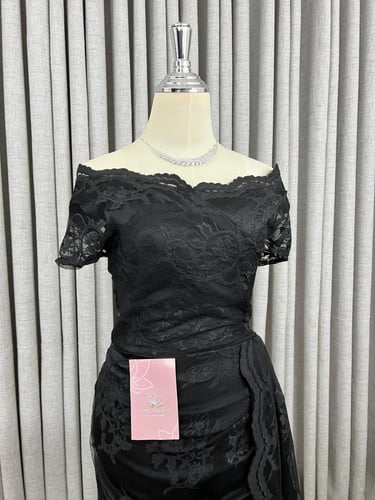 فستان سهرة اسود انيق