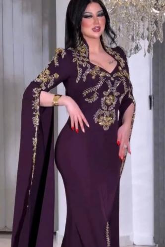 جلابية موف ب اكمام مطرزة