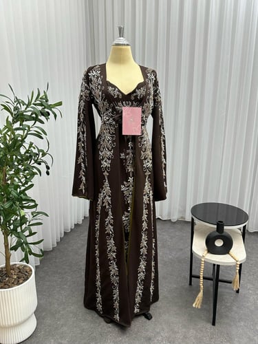 جلابية الاميرة لونين