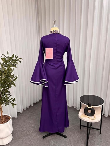 فستان موف ب اكمام مميزة