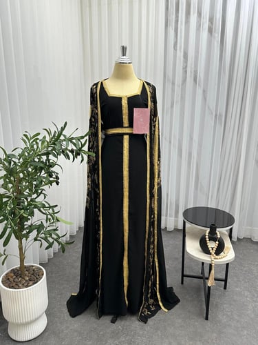 جلابية سوسن اسود قطعتين مطرزة