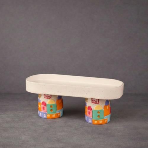 صحن تقديم رمضاني بعبارة( رمضان يجمعنا)