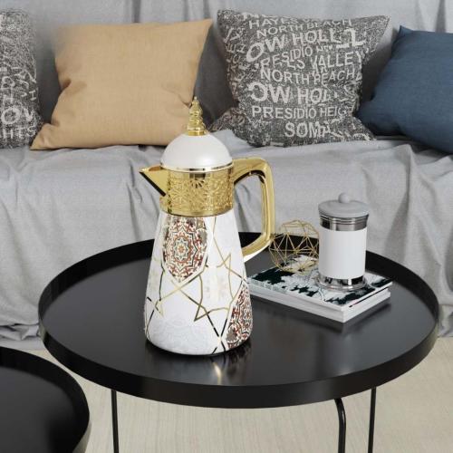 ترمس استيل مزخرف ذهبي1لتر