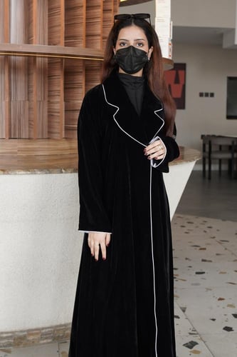 بليزر بقماش مخمل