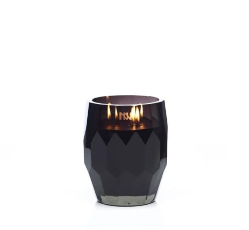 جويل بلاك وسط