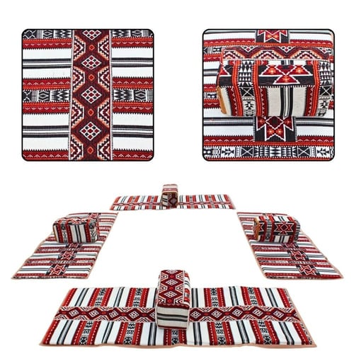 أربعة فرشات تخييم للرحلات والنزهات مع مراكي ولباد