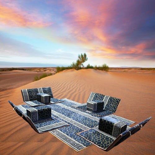 فرشة تخييم مع أربعة كراسي ومراكي بنقوش عربية للرحل...