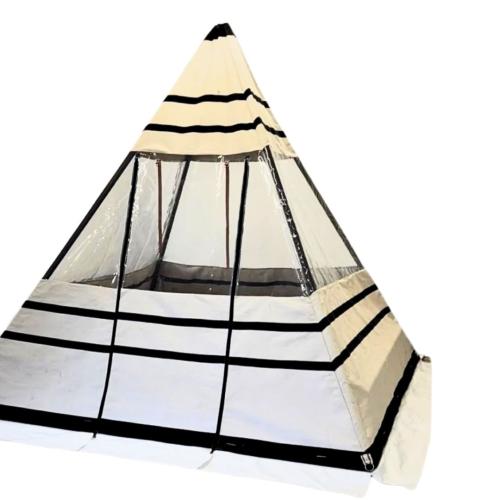 خيمة هرمية متنقلة بتصميم مبتكر وحماية متكاملة – مق...