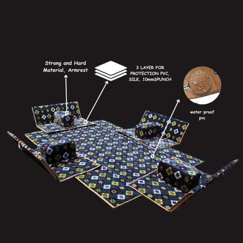 فرشة تخييم مع أربعة كراسي ومراكي بنقوش عربية للرحل...