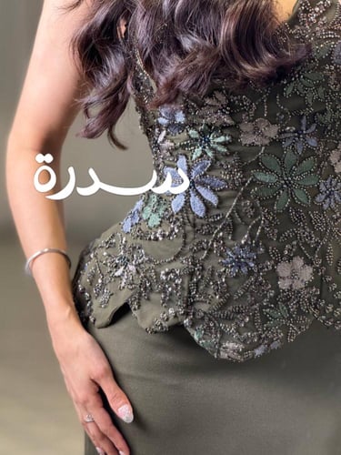 فستان زيتي مطرز كورسيه فاخر