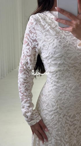 فستان دانتيل ناعم