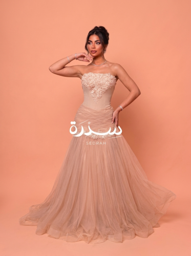 فستان سهرة كلوش تل