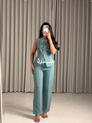 طقم بنطلون بتطريز مميز