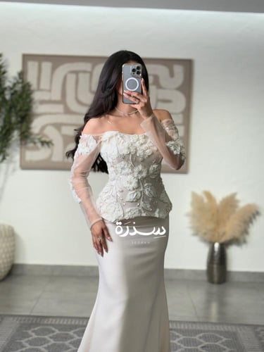 فستان سهرة كورسيه تطريز ورد