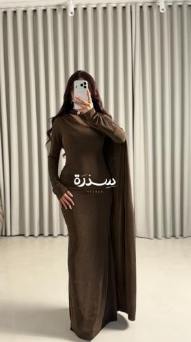 فستان ناعم ماسك بدلعة طويلة